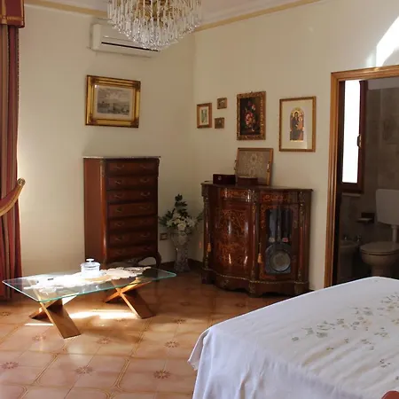 בית הארחה La Bifora By Salento Com