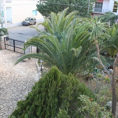 בית הארחה La Bifora By Salento Com קסטריניאנו דל קאפו